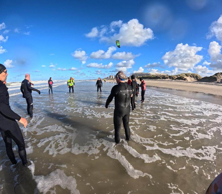 Groupe de longeurs dans les vagues – séance 10 octobre Merlimont