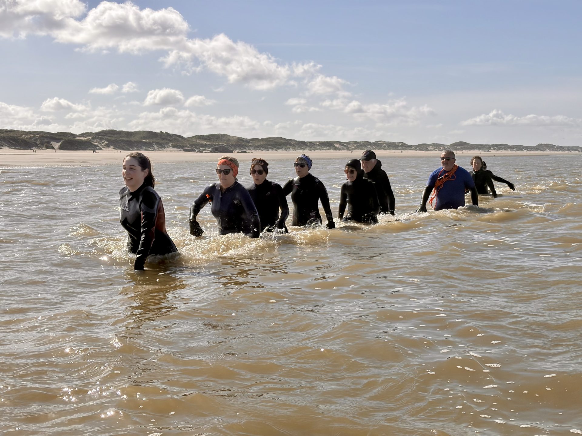 Longe-côte Merlimont – file indienne, dunes en fond